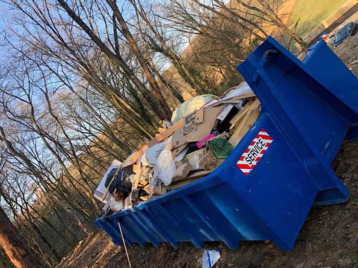 Travaux de chantier à Dourdan : qui doit éliminer les déchets de chantier ?